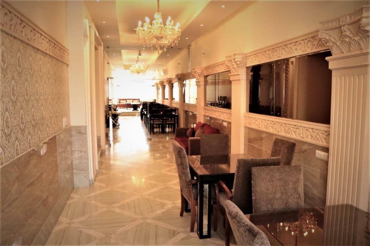Royal Residence Iffco Chowk Gurgáon Exteriér fotografie